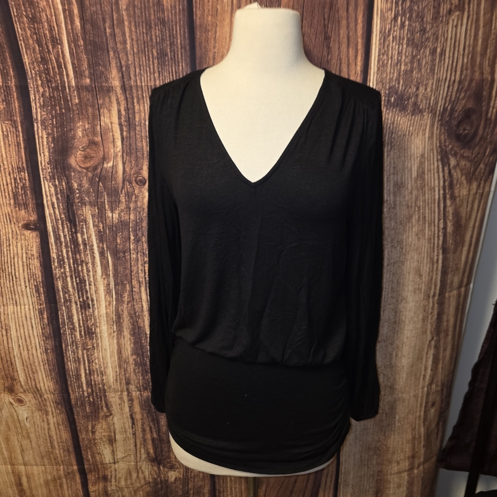 NWT White House Black Market Outlet Top Size S Black